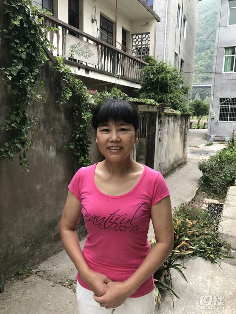 杭州月嫂：托起新手妈妈的安心与希望
